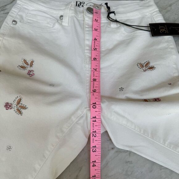 DG2 by Diane Gilman Classic Stretch Denim Regal Straight-Leg Jean size 0 NWT - Picture 9 of 10